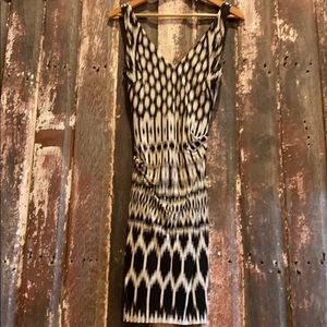 Take me out!! Cute little Nicole Miller dress.